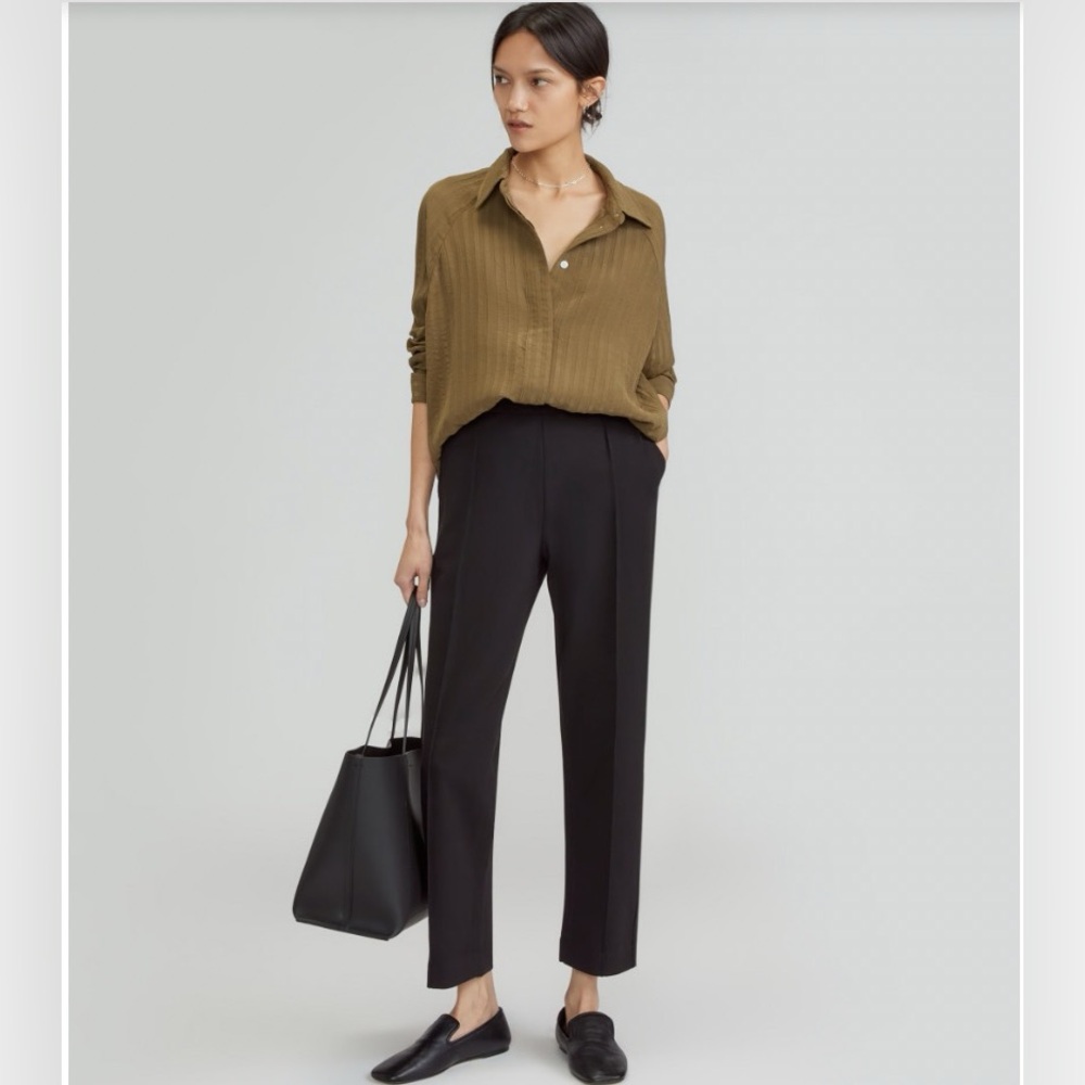The Dream Pant size small in black